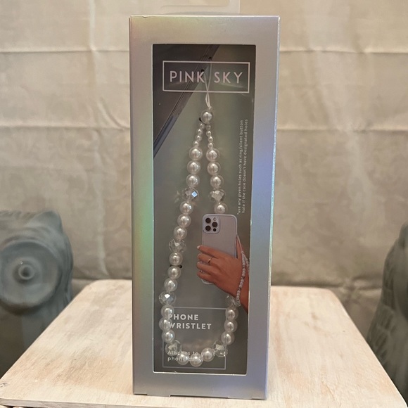 Pink Sky Phone Wristlet - Picture 1 of 3